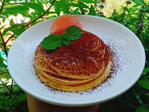 Ăn Sáng ở Nhà Thử Ngay Pancake Dalgona Vừa Ngon Vừa Sang Chảnh