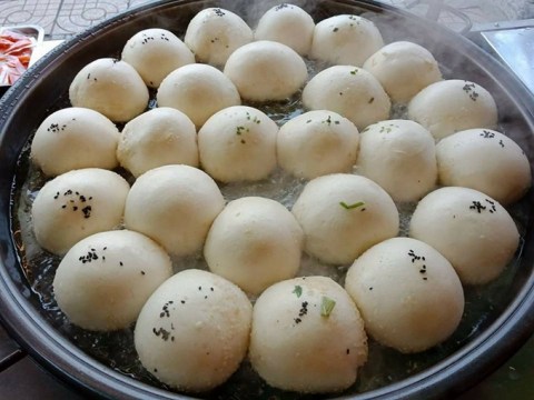 Bánh Bao Chiên Nước – Món điểm Tâm Lạ Miệng ở Sài Gòn