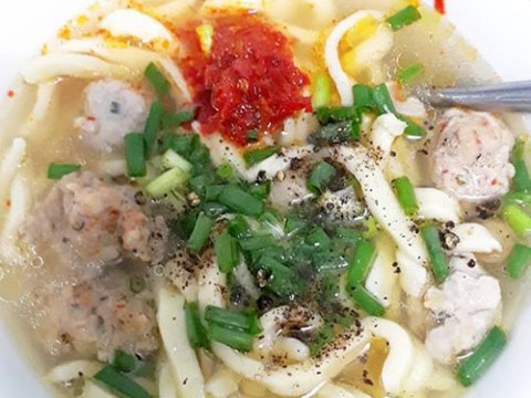 Bánh Canh Bột Mì Miền Trung