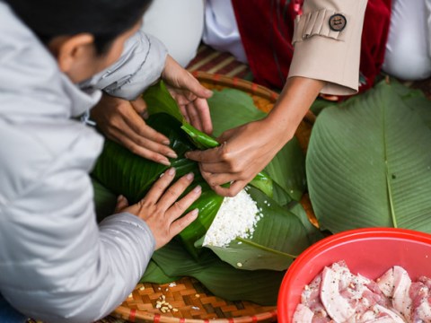 Bánh Chưng, Bánh Dày Của Người Việt Tượng Trưng Cho điều Gì?