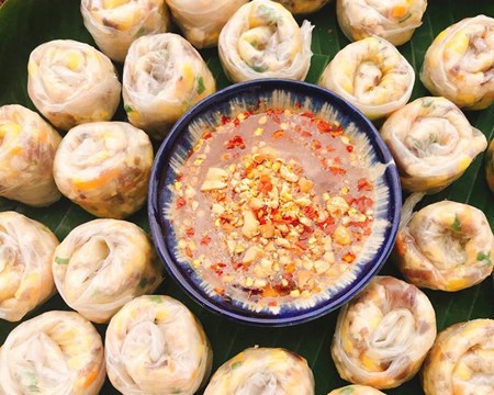 Bánh Tráng Cuốn Chấm Mắm Me