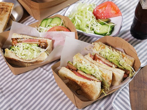 Bữa Sáng Cuối Tuần Ngon Khó Cưỡng Với Món Bánh Sandwich Kẹp Kiểu Mới