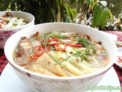 Bữa Sáng Ngon Mê Với Bún Cá Tại Nhà