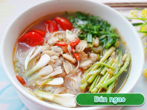 Bún Ngao Nóng Hổi Cho Bữa Sáng