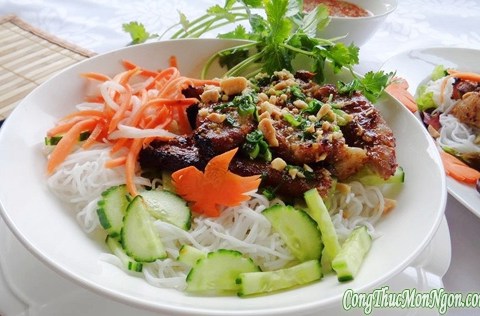 Bún Thịt Nướng Thơm Lừng đãi Cả Nhà