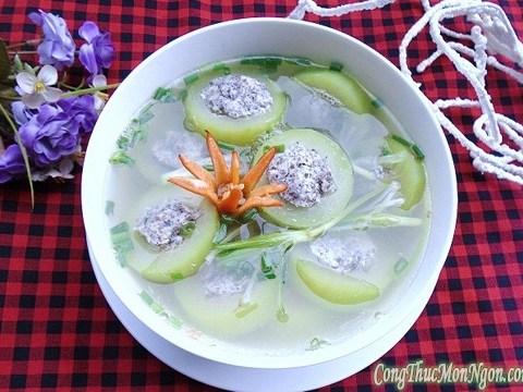 Canh Bí đao Nhồi Thịt Thanh Mát