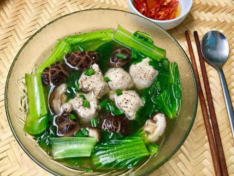 Canh Cải Bẹ Xanh Nấu Mọc