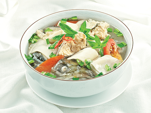 Canh Chua Nấu Cá Hồi