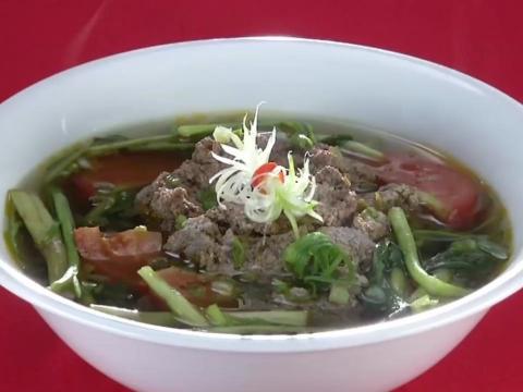 Canh Cua Rau Cần