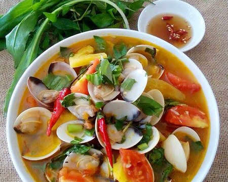 Canh Nghêu Nấu Chua