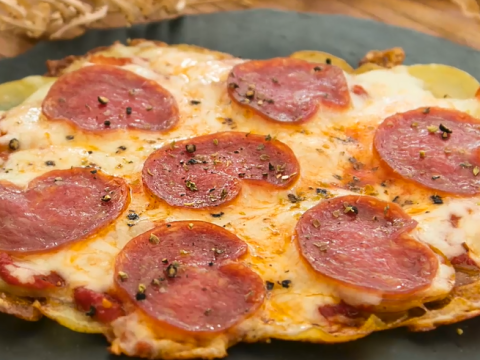 Chẳng Phải Nhọc Công Nhào Bột, Tôi Làm đế Bánh Pizza Nhanh Hơn Nhiều Với Nguyên Liệu Siêu Rẻ