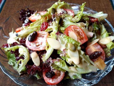 Có Công Thức Xốt Trộn Salad đa Năng Này, Bạn ăn Món Salad Nào Cũng Ngon Miễn Bàn!