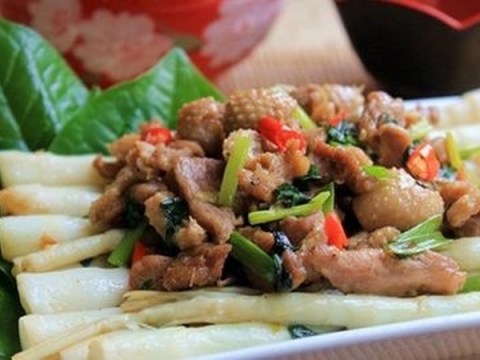 Cơm Ngon Hơn Với Thịt Vịt Xào Măng Trúc đậm đà, Lạ Miệng