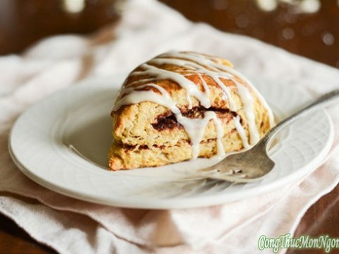 Công Thức Làm Bánh Scones Cuộn Hương Quế