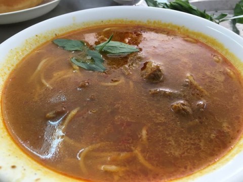 Đi ăn Bún Bò Cay Bạc Liêu ở Sài Gòn