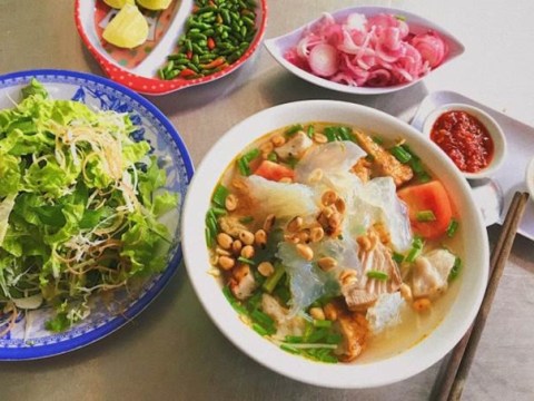 Địa Chỉ Cuối Tuần: Ba Kiểu Bún Chả Cá ở Sài Gòn