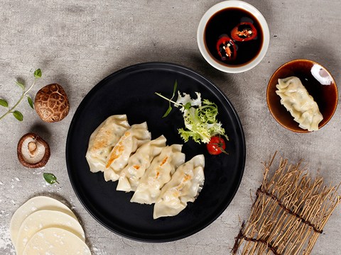 Gyoza Cá Hồi – Há Cảo Nhật Bản