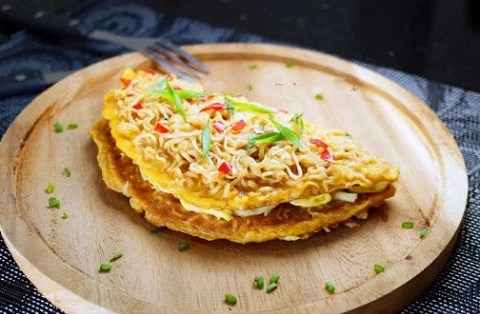 Hô Biến Mì Gói Bình Dân Thành Món Pizza Sang Chảnh Trong Nháy Mắt, đảm Bảo “ngon Nút Lưỡi” Luôn