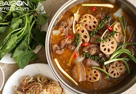 Hướng Dẫn Làm Món Lẩu đuôi Bò Hầm Củ Sen Bổ Dưỡng