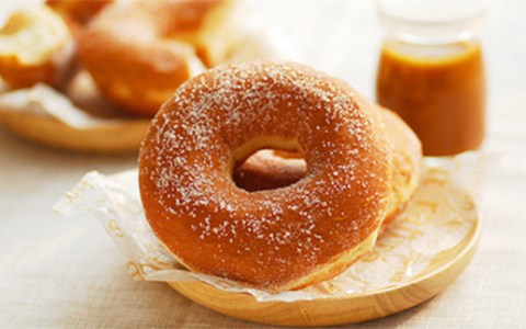 Làm Bánh Donut Ngon Không Kém Ngoài Hàng