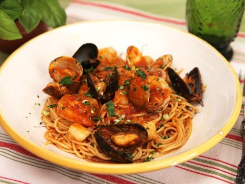 Làm Mì Spaghetti Hải Sản Nhanh Chóng Trong 30 Phút