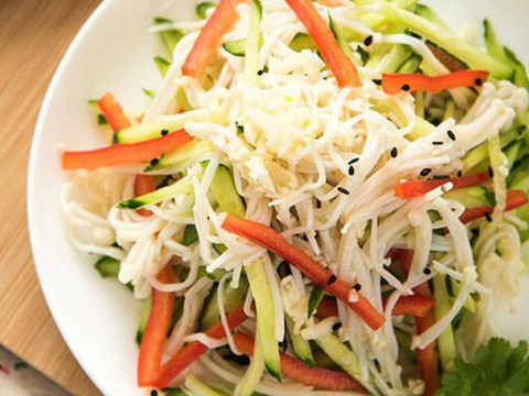 Làm Salad Nấm Cực Nhanh Mà ăn Lại Ngon Và Quá Chuẩn để Giảm Cân