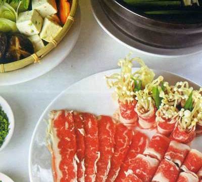 Lẩu Nhật Shabu Shabu: Món ăn ưa Thích Của Người Nhật