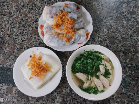 Lý Do Bánh Cuốn Hà Giang Chấm Nước Xương