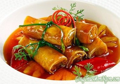 Món Chả Lụa Chay Kho Dứa