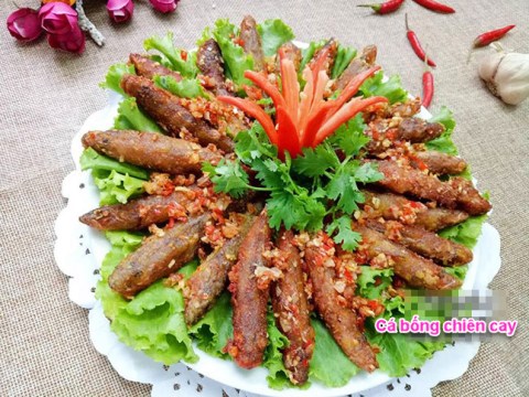 Ngon Cơm Với Cá Bống Chiên Cay