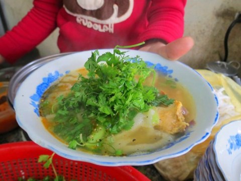 Ngon Tuyệt Bánh Canh Cua Rời Xứ Huế