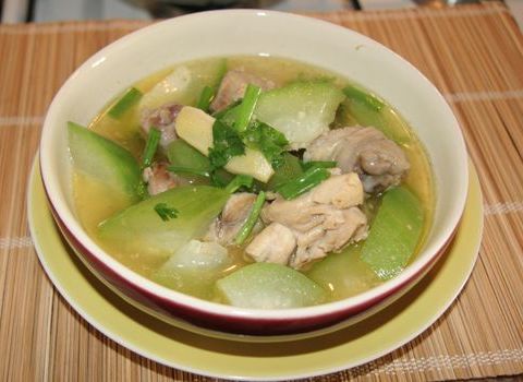 Ngọt Vị Canh Bí Nấu Thịt Gà