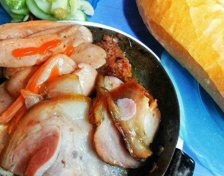 Những Quán Bánh Mì Chảo Ngon, Rẻ Hút Khách ở Hà Nội