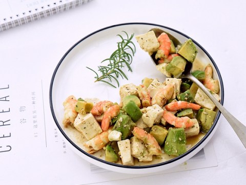 Nửa Tháng Trung Thành Với Món Salad Này, “bụng Mỡ” Của Tôi đã Giảm đi Trông Thấy