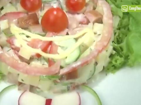 Salad Dưa Leo Trộn Xúc Xích Vừa Ngon Miệng, Vừa Bổ Dưỡng