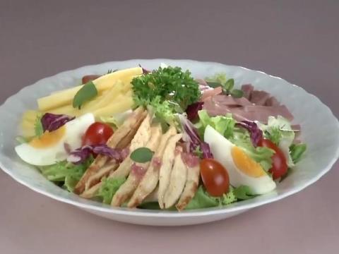 Salad ức Gà áp Chảo