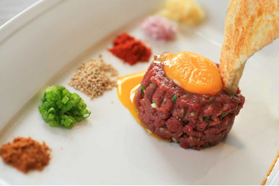 Thịt Bò Tái Kiểu Pháp (steak Tartare)