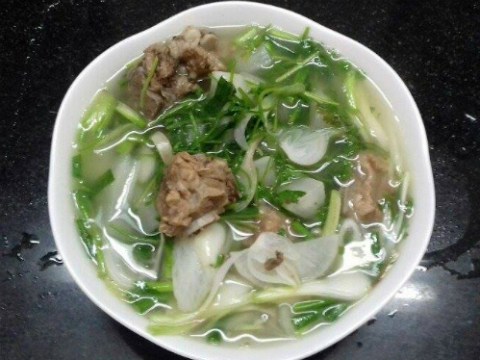 Thơm Ngọt Canh Sườn Củ Cải