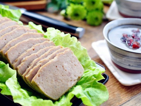 Thủ Sẵn Công Thức Làm Chả Bò Nhanh Gọn Mà Thơm Ngon Khó Cưỡng Cho Dịp Tết Mậu Tuất