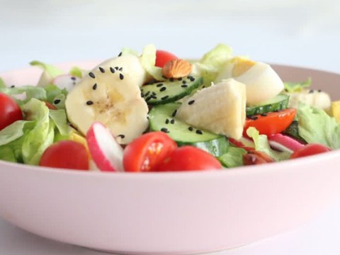 Tôi Giảm Cả 3kg, Bụng Gọn, Eo Thon Chỉ Sau 10 Ngày ăn Món Salad Siêu Ngon Này Thay Bữa Tối