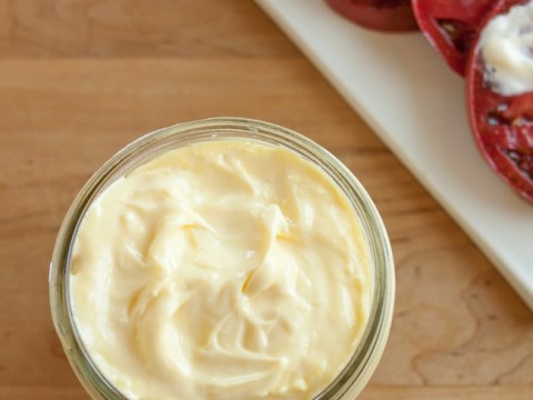 Tự Làm Sốt Mayonnaise Thật Dễ Dàng Với Máy Xay Sinh Tố