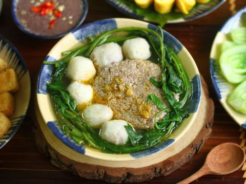 Canh Cua Khoai Sọ Rau Muống – Gợi Nhớ Hương Vị Xưa