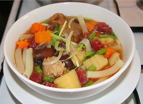 Soup Nui Nấu Rau Củ