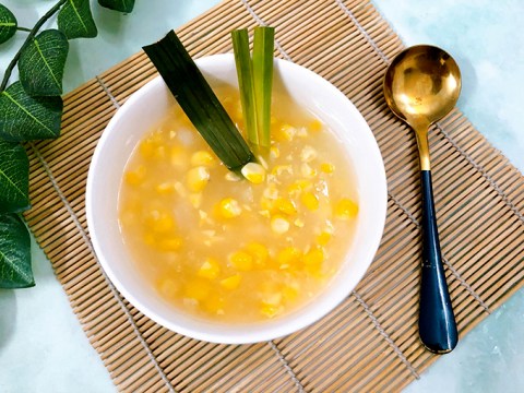 Chè Bắp Lá Dứa