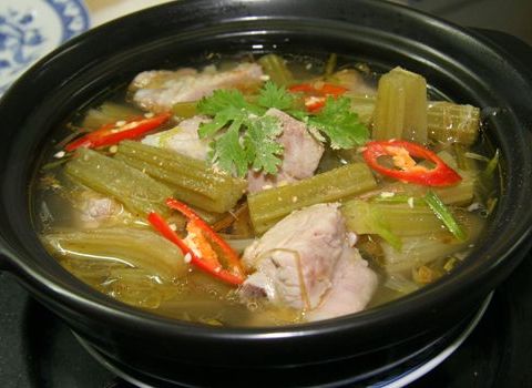 Lạ Miệng Cây Atisô Nấu Canh